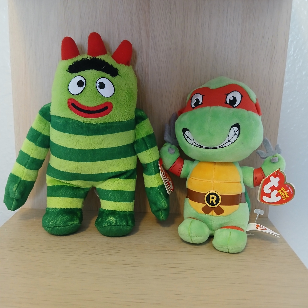 TY Beanie Babies TMNT Raphael 2016 & Yo Gabba Gabba Brobee 2012 Plush‎ Set